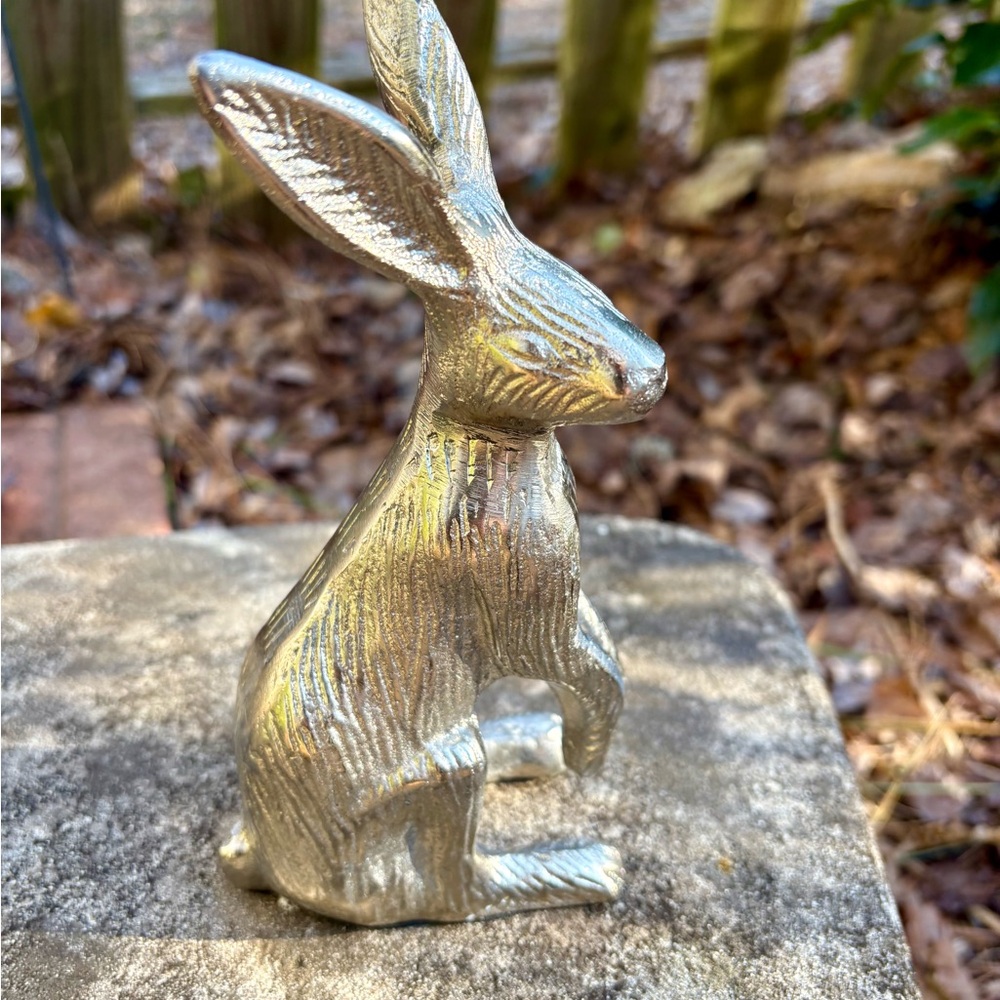 Silver Rabbit Figurine - Picture 2 of 3